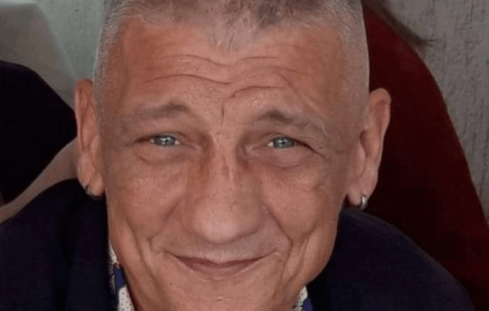 KANDIDAT ZA GRADONAČELNIKA RIJEKE POKAZAO POLNI ORGAN NA TELEVIZIJI: Pohvalio se TETOVAŽOM usred PROGRAMA UŽIVO! (FOTO)